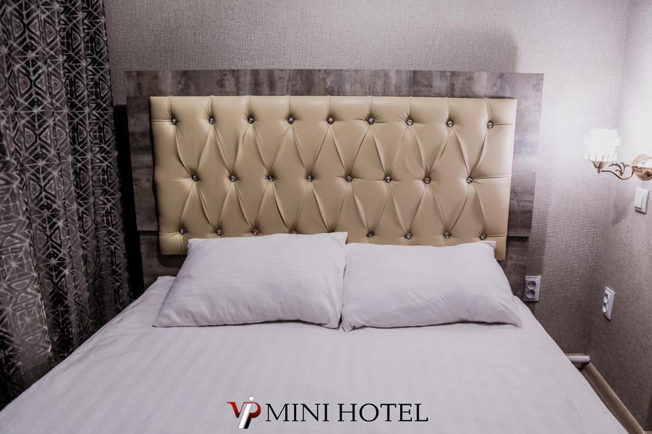 Vip Mini Hotel Semey Exterior foto