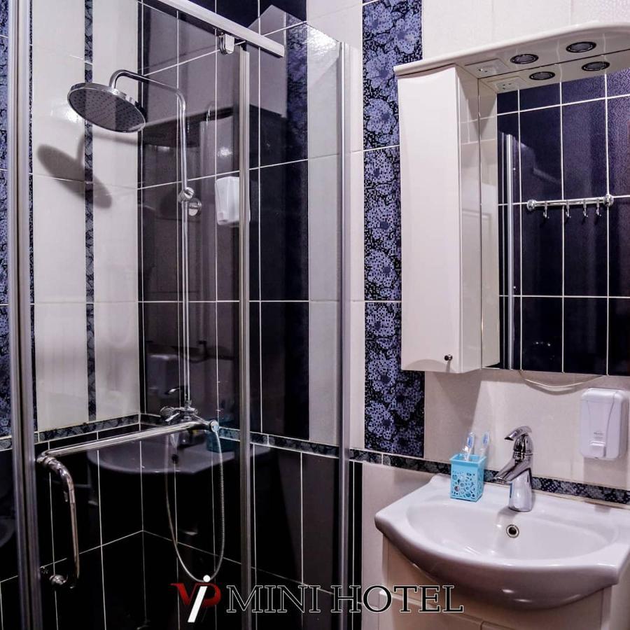 Vip Mini Hotel Semey Exterior foto