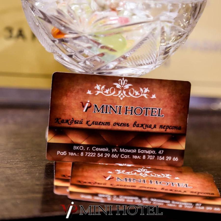 Vip Mini Hotel Semey Exterior foto