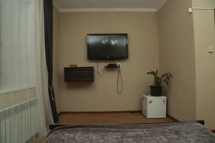 Vip Mini Hotel Semey Exterior foto